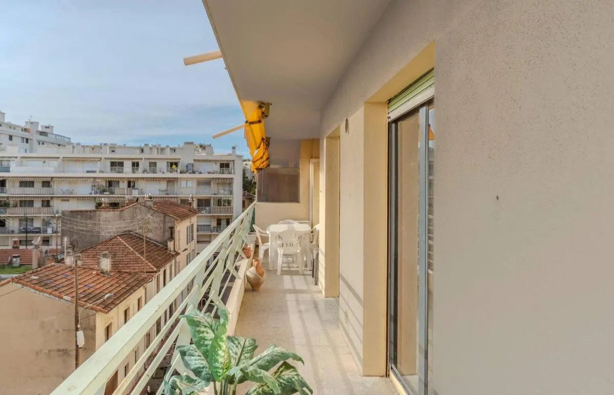 Image 2 of Le Saint Paul – 2 chambres – 2 salles de bains – WIFI climatisation