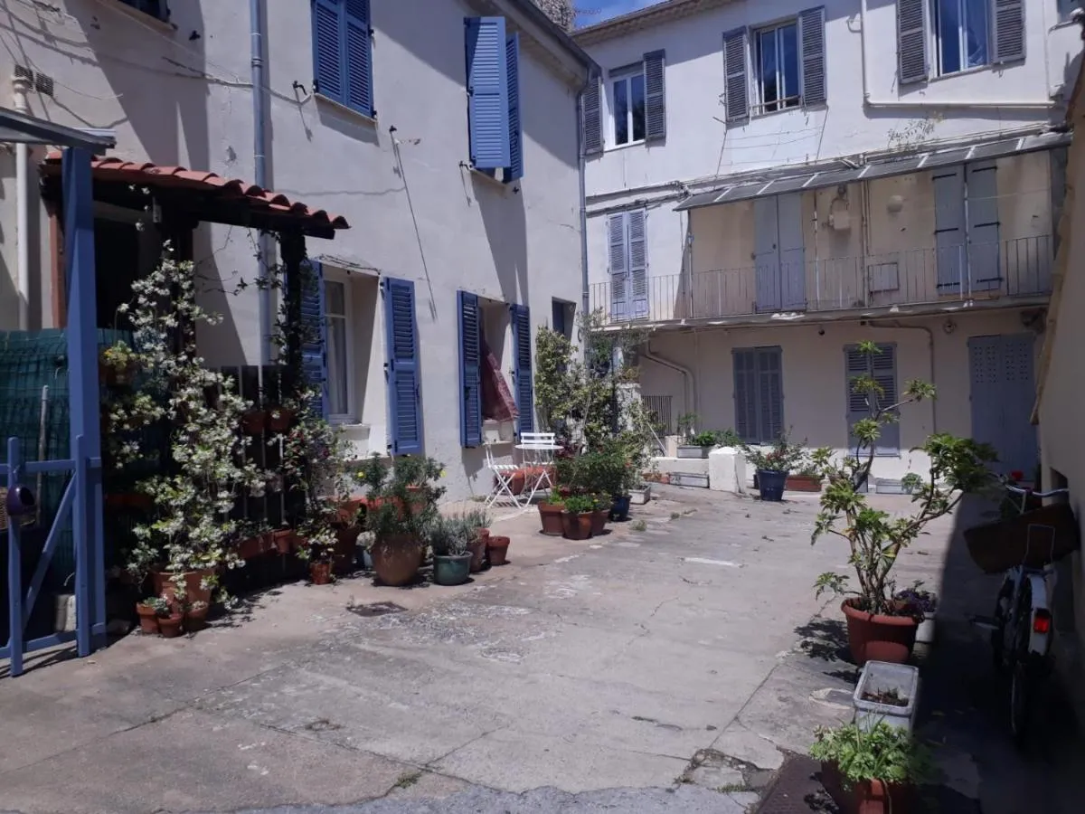 Image 5 of Le Tivoli