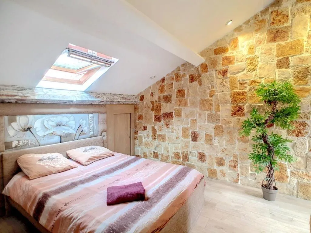 Image 6 of Love Room Jacuzzi Croisette