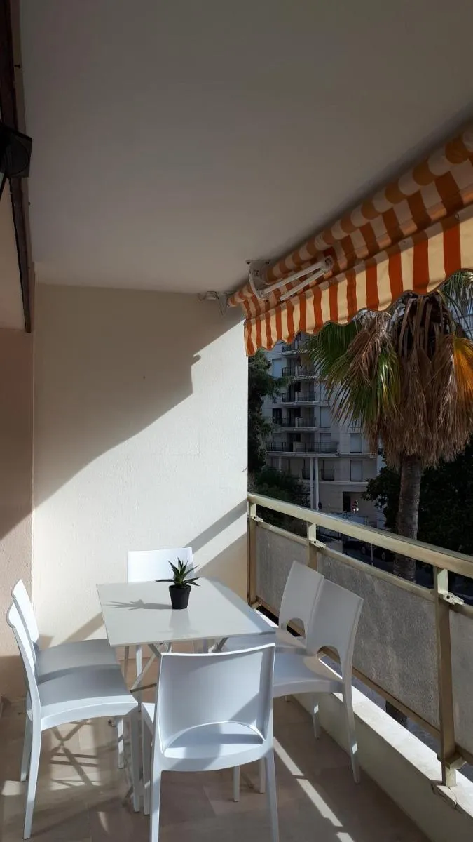 Image 3 of Luxe 6 couchages proxi bord de mer centre ville