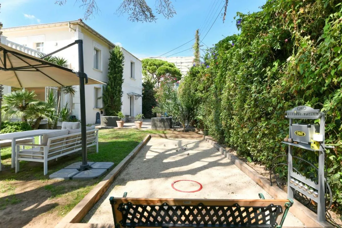 Image 1 of Luxueuse Villa 7 chambres avec piscine – Cannes