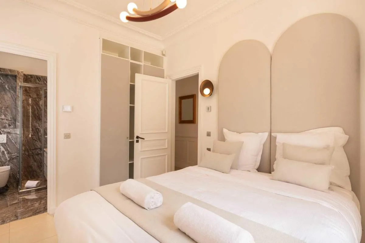 Image 4 of Luxueuse Villa 7 chambres avec piscine – Cannes