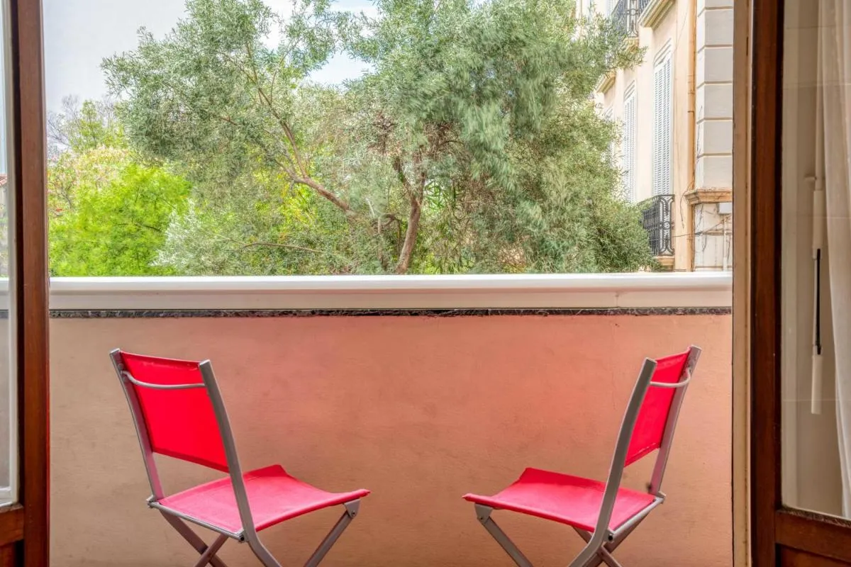 Image 6 of Magnifique appartement T3 centre Cannes