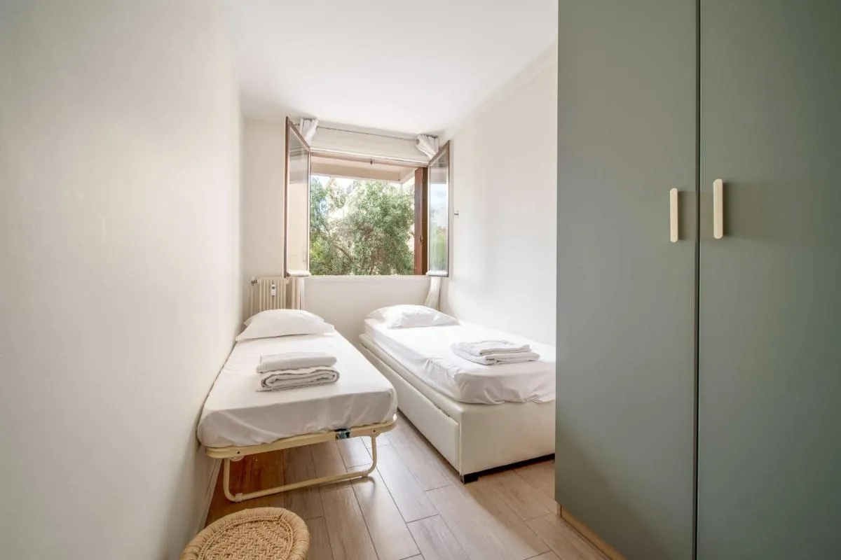 Image 3 of Magnifique appartement T3 centre Cannes