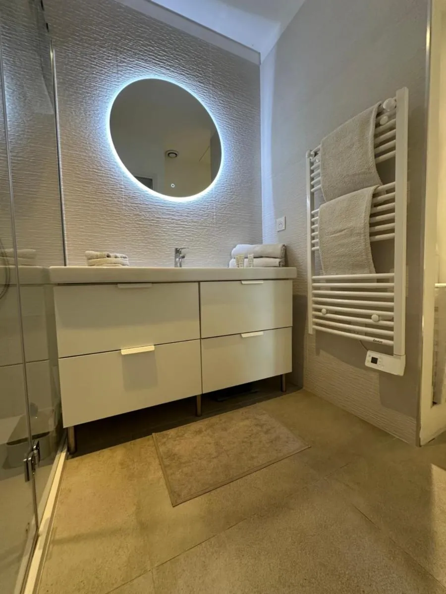 Image 2 of Maison 4pièces -Haut Standing CANNES