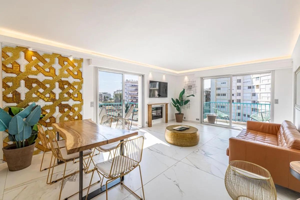 Image 4 of Modern apartment – 3BR- 6P – Croisette Plage