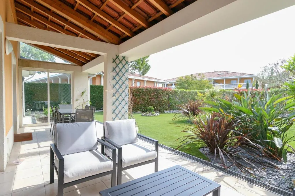 Image of NEW ! VILLA with Parking Swimming Pools Garden and AC – BENAKEY