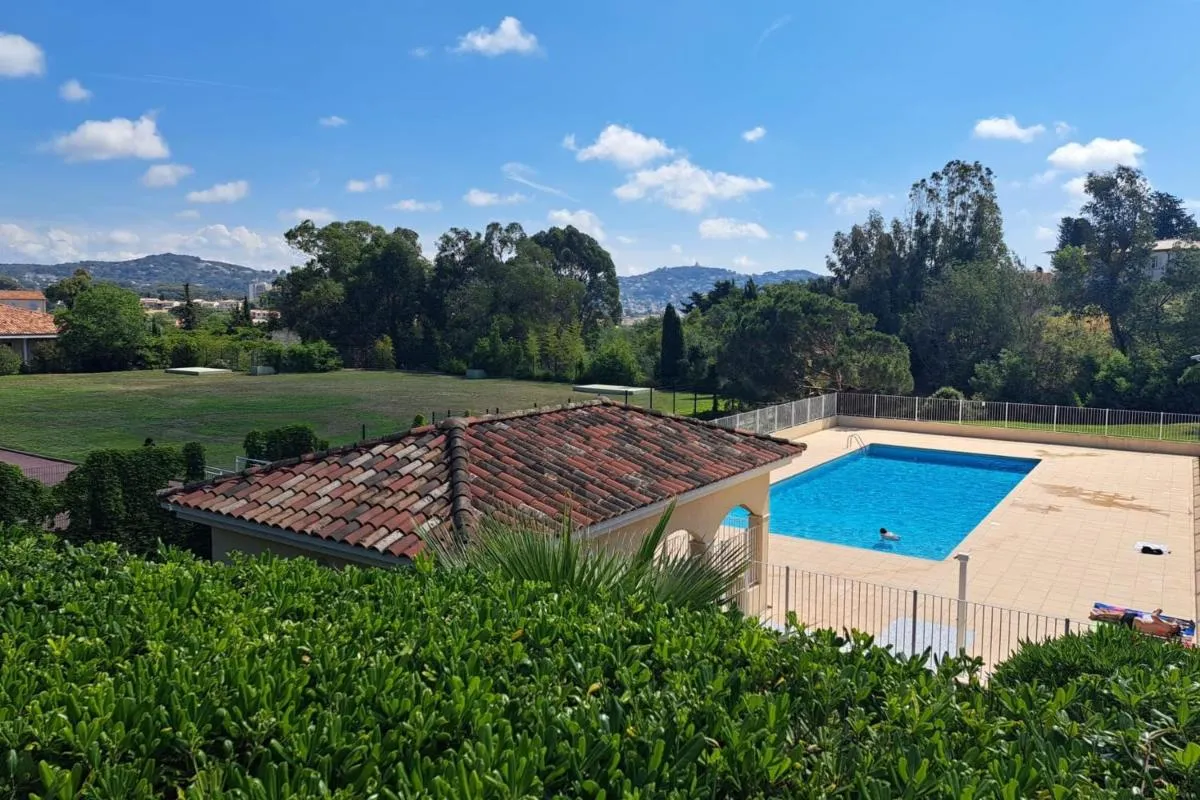 Image 3 of NEW ! VILLA with Parking Swimming Pools Garden and AC – BENAKEY