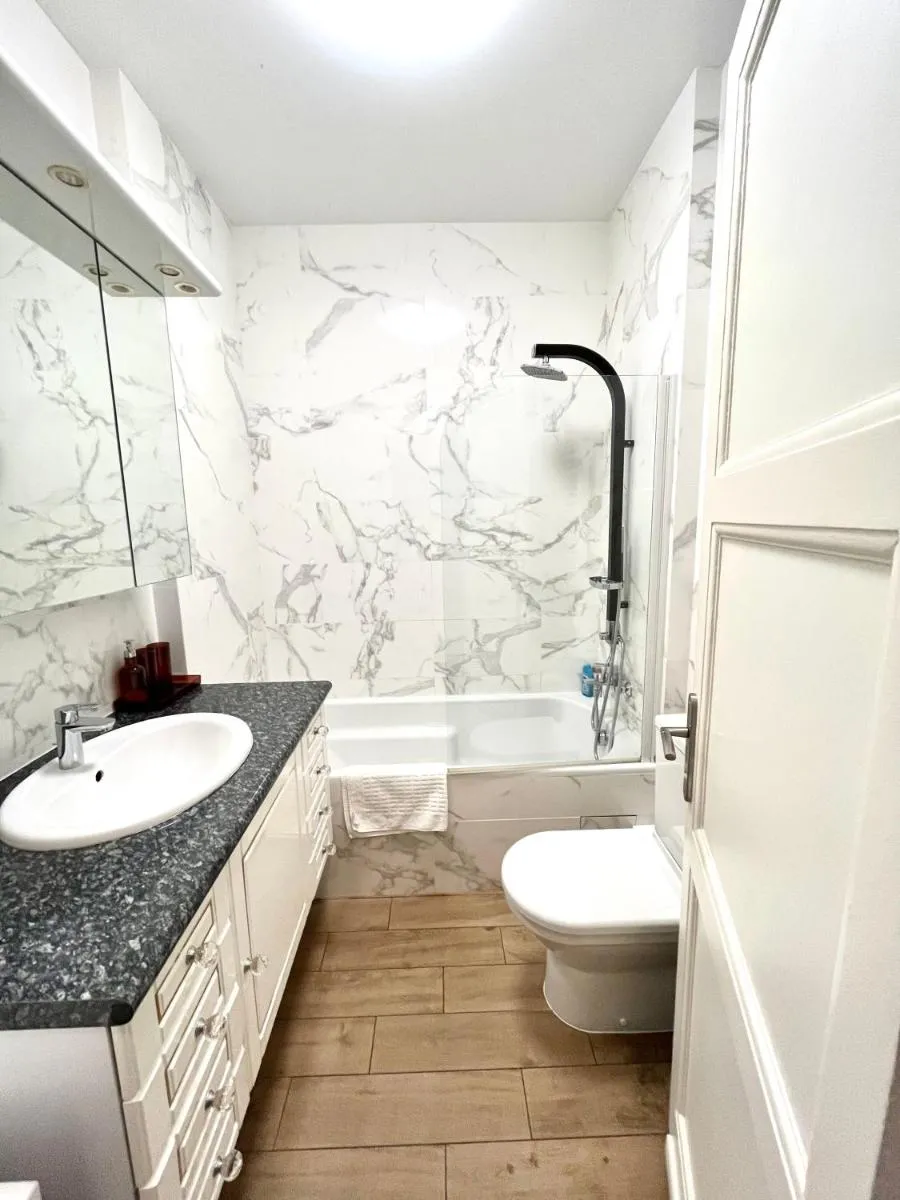 Image 4 of New – cosy & nice Apartment in Palais Miramar