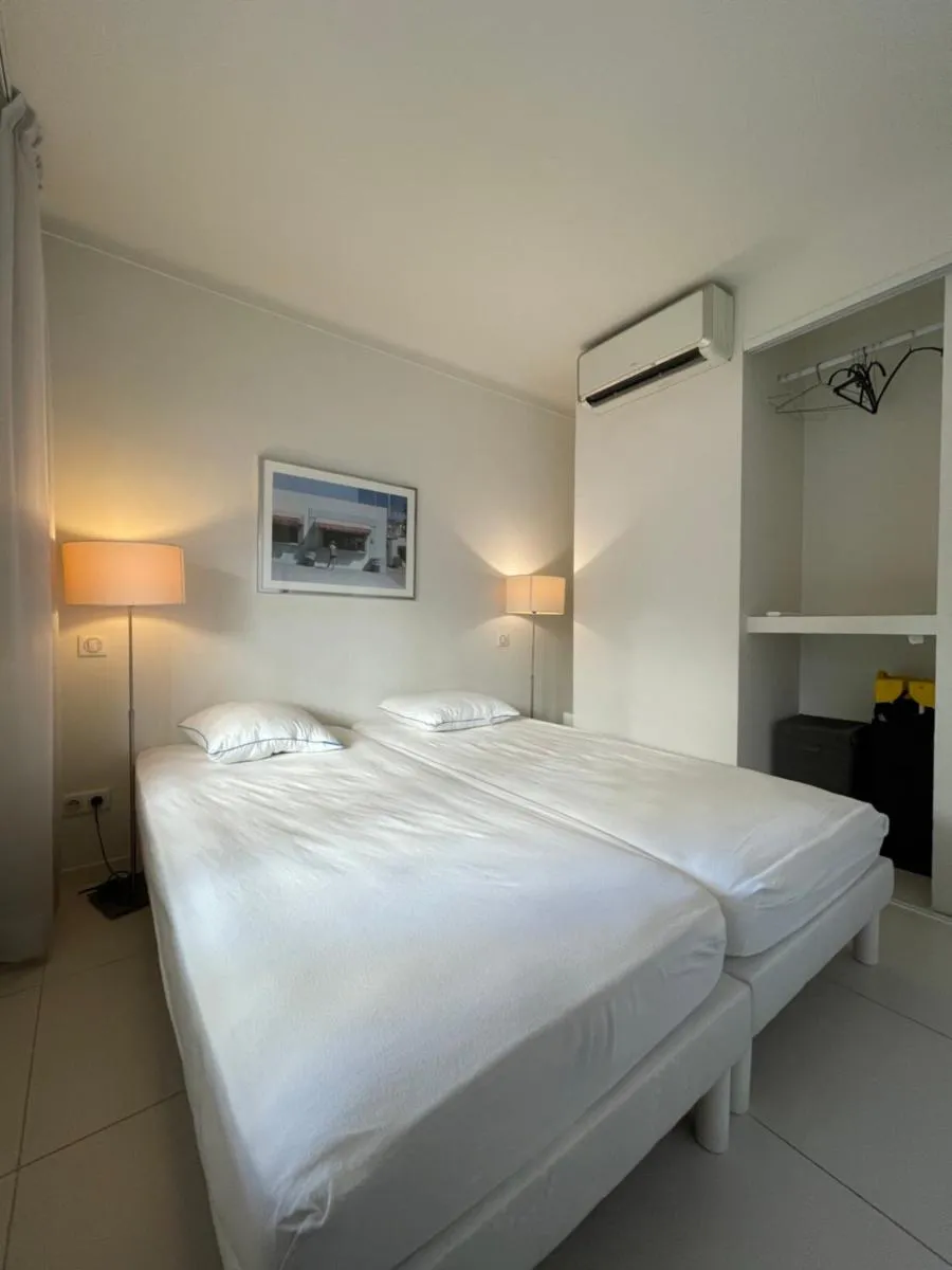 Image 1 of Renovated Cannes Centre Banane balcon