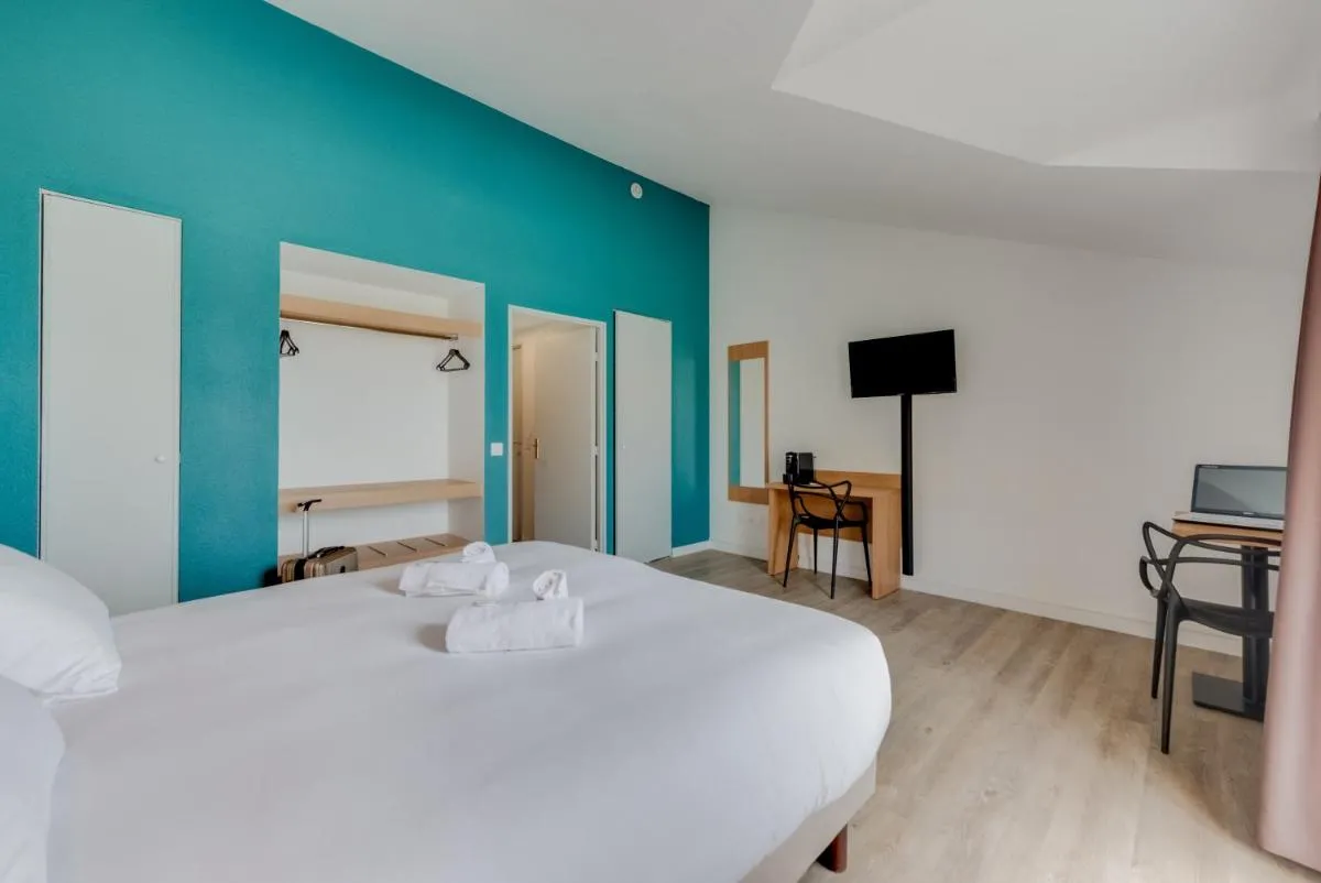 Image 4 of Residhotel Les Coralynes