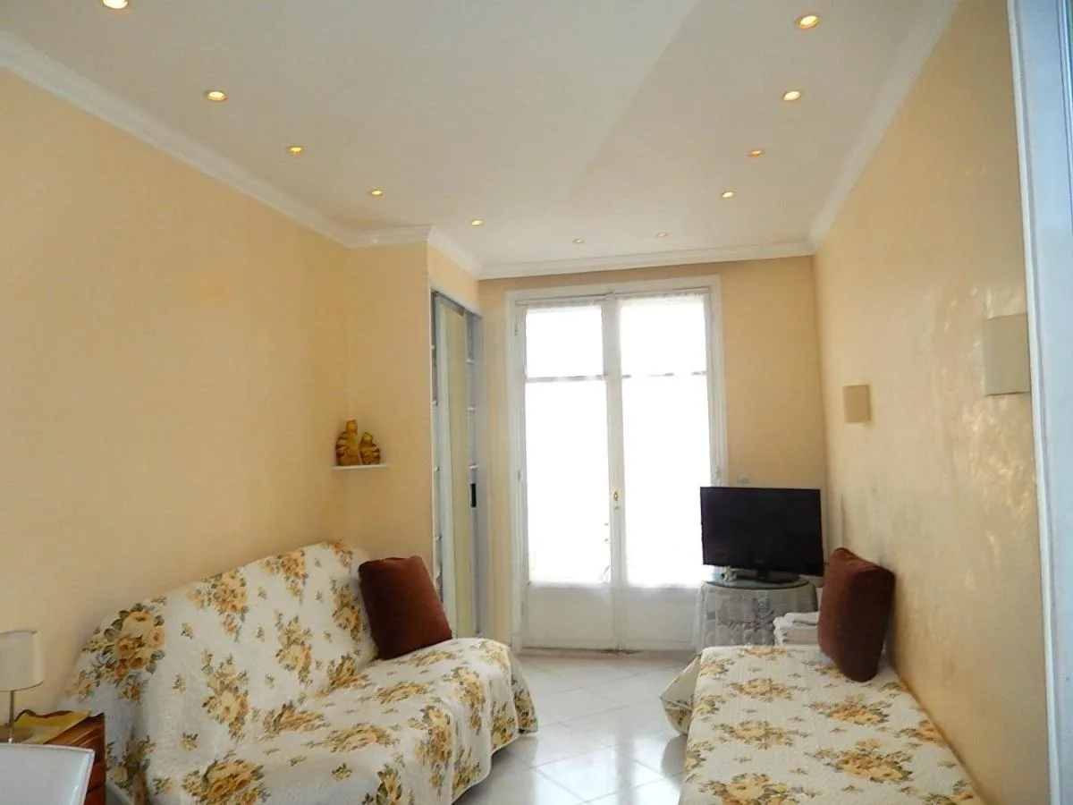 Image 4 of Studio Croisette