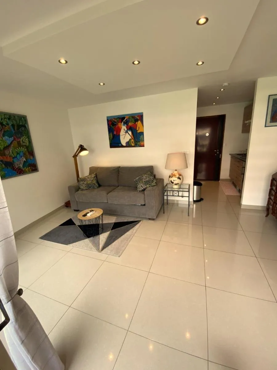 Image 6 of Studio bord de mer