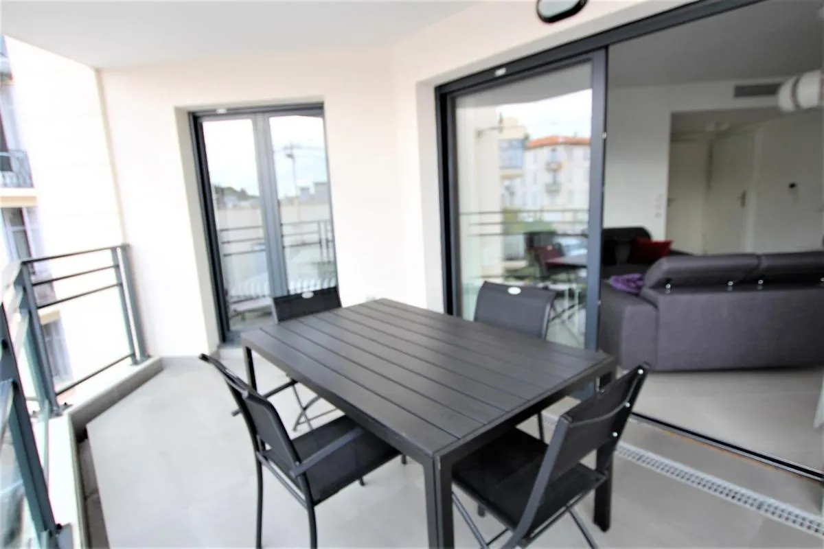 Image 6 of VENDÔME APARTMENT