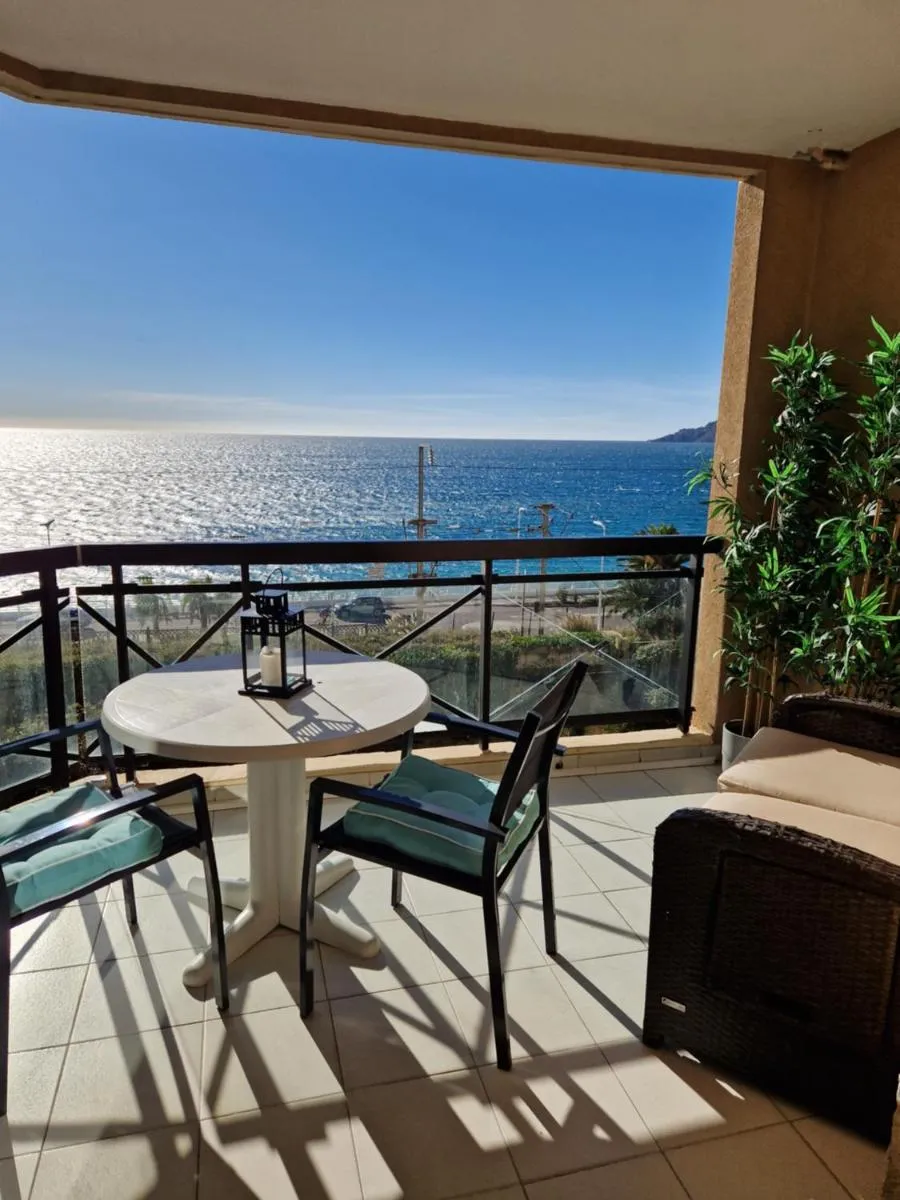 Image 6 of VILLA MAUPASSANT BORD DE MER