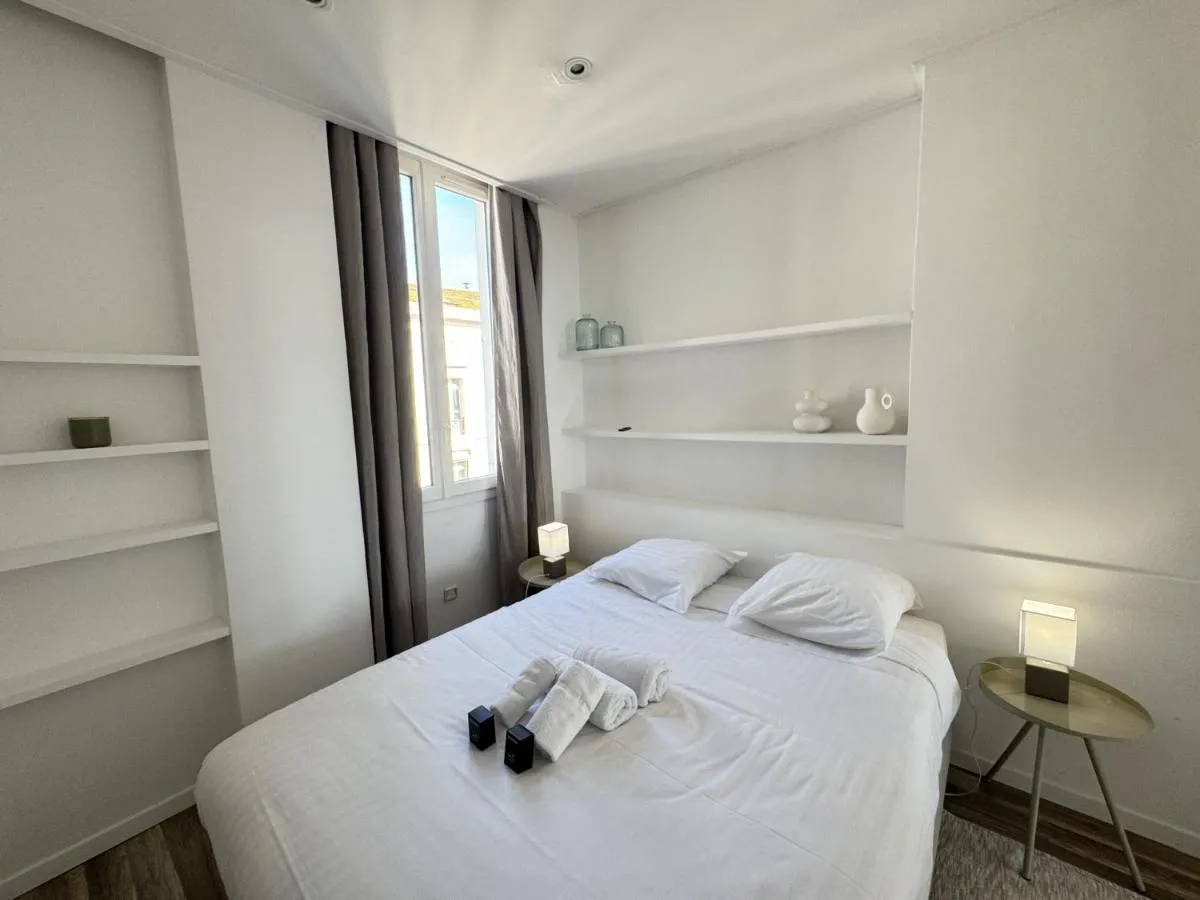 Image 1 of charmante suite vue mer villa Carmela