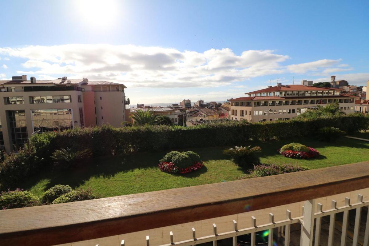 Image 5 of 2, 3 and 4 bedroom sea view Forville Apartments 5 mins from the Palais