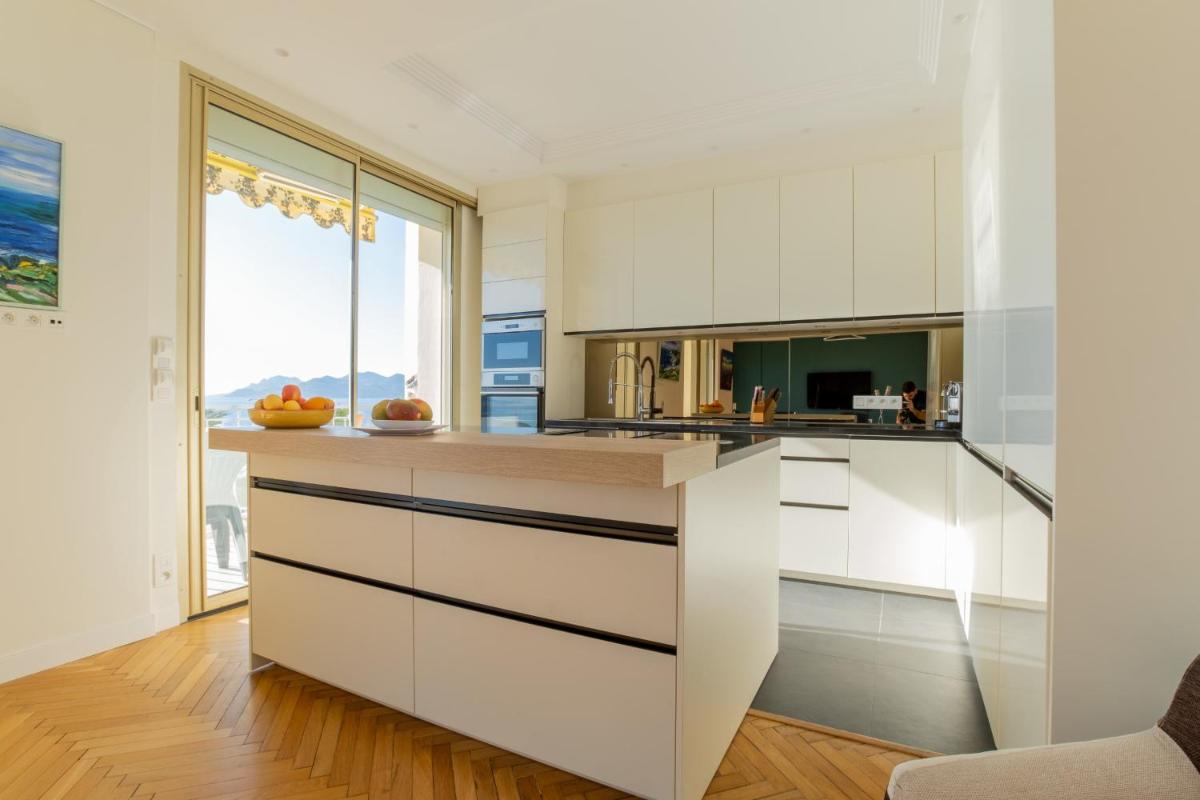 Image 5 of 3-Br Apartment Sea View by the Beaches