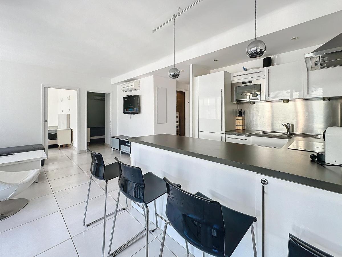 Image 3 of 57m2 – 2 chambres, terrasse, Croisette-Martinez