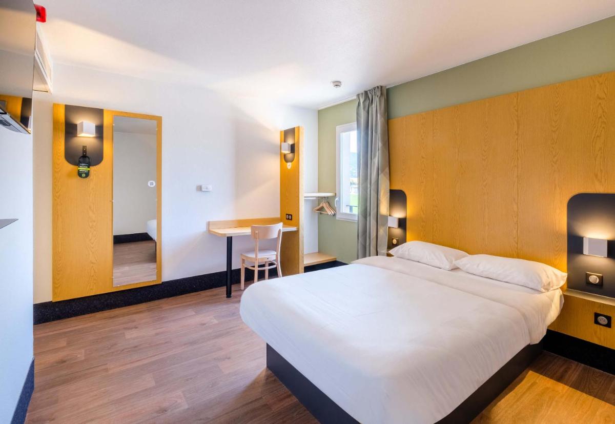 Image 1 of B&B HOTEL Cannes La Bocca Plage