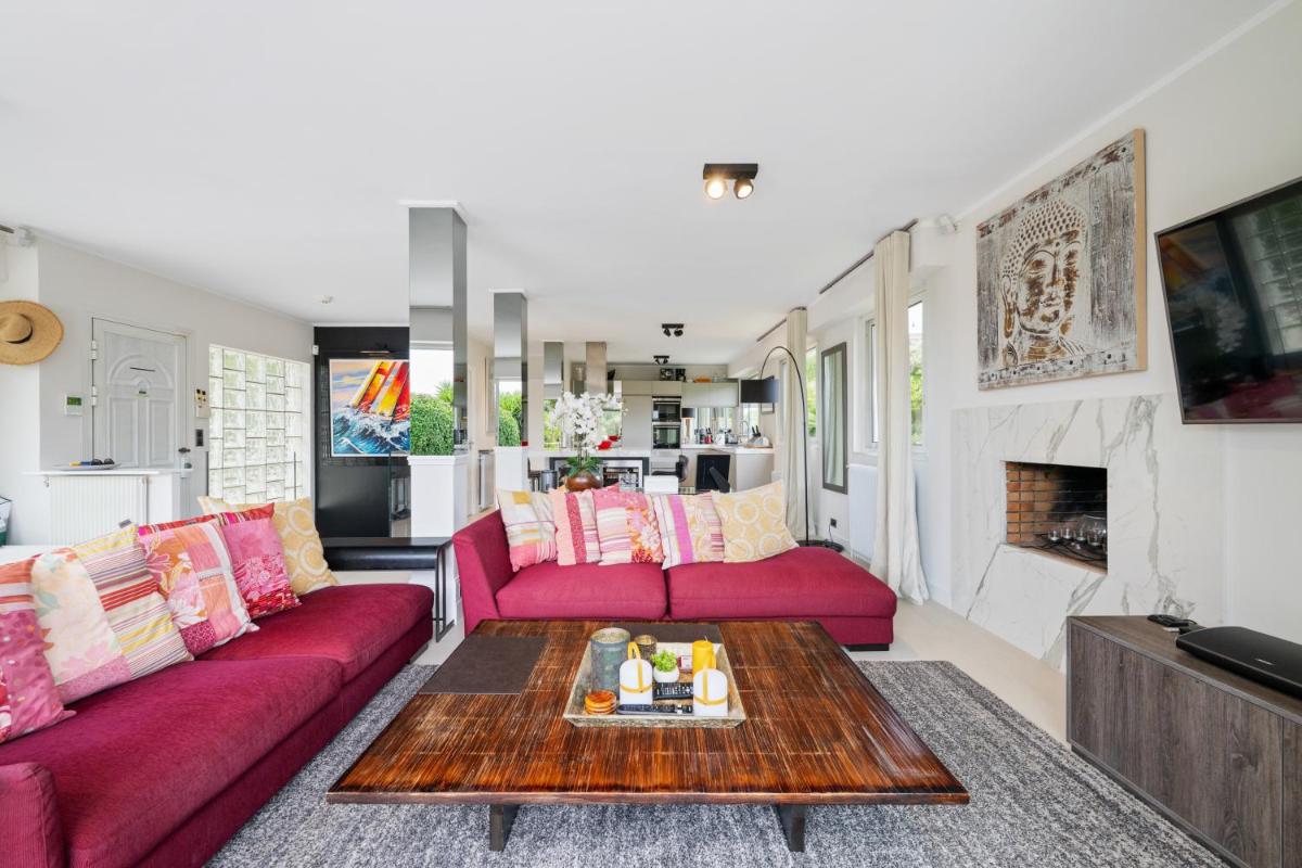 Image 5 of CANNES VILLA: 15 mins walk to beach & centre