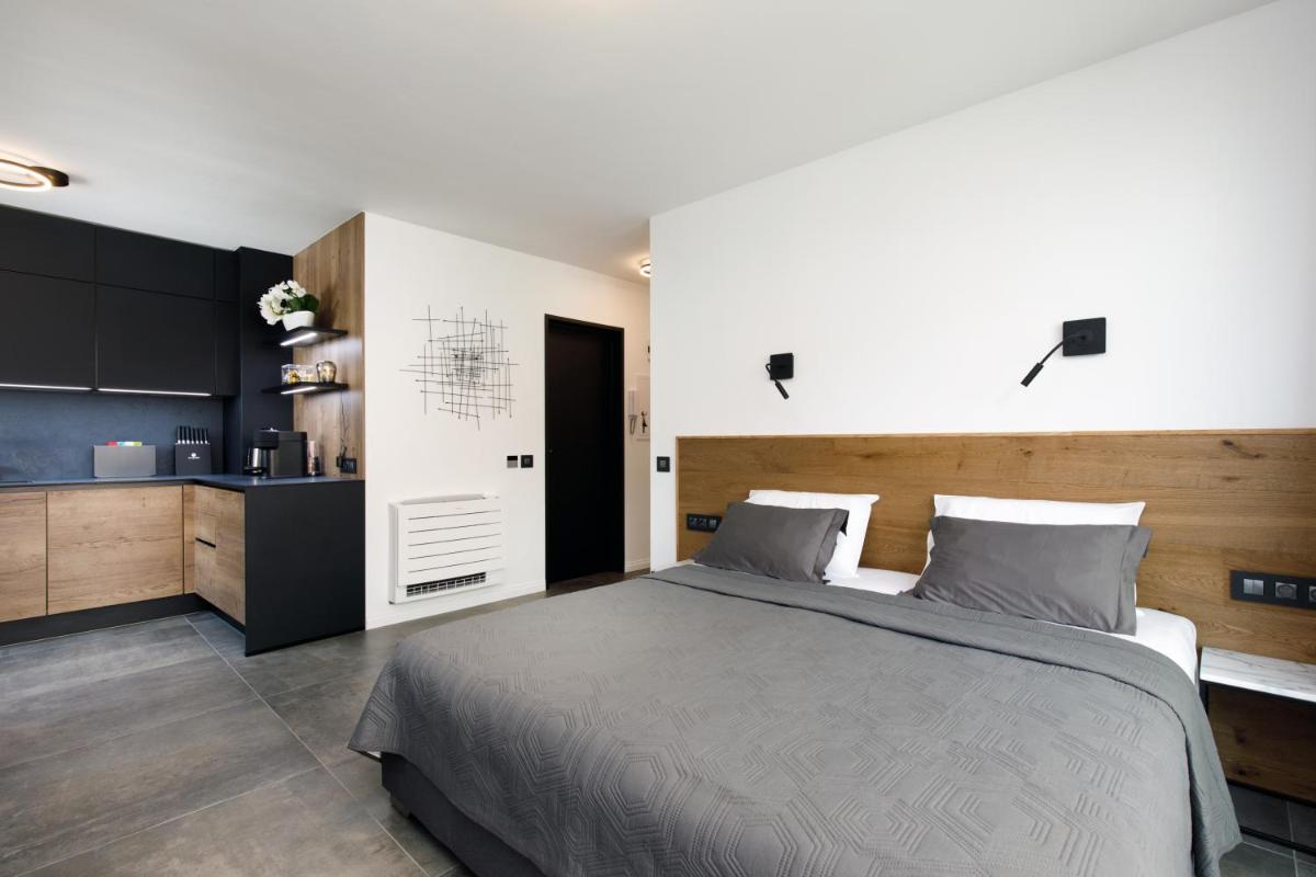 Image 1 of Cannes CROISETTE, Palais des Festivals, Beaches, Apart Residence Le MINERVE
