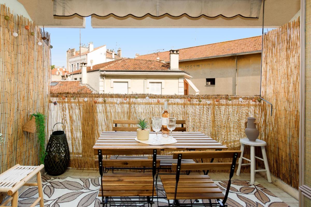 Image 3 of Cannes proche Croisette et palais magnifique appartement 4 couchages
