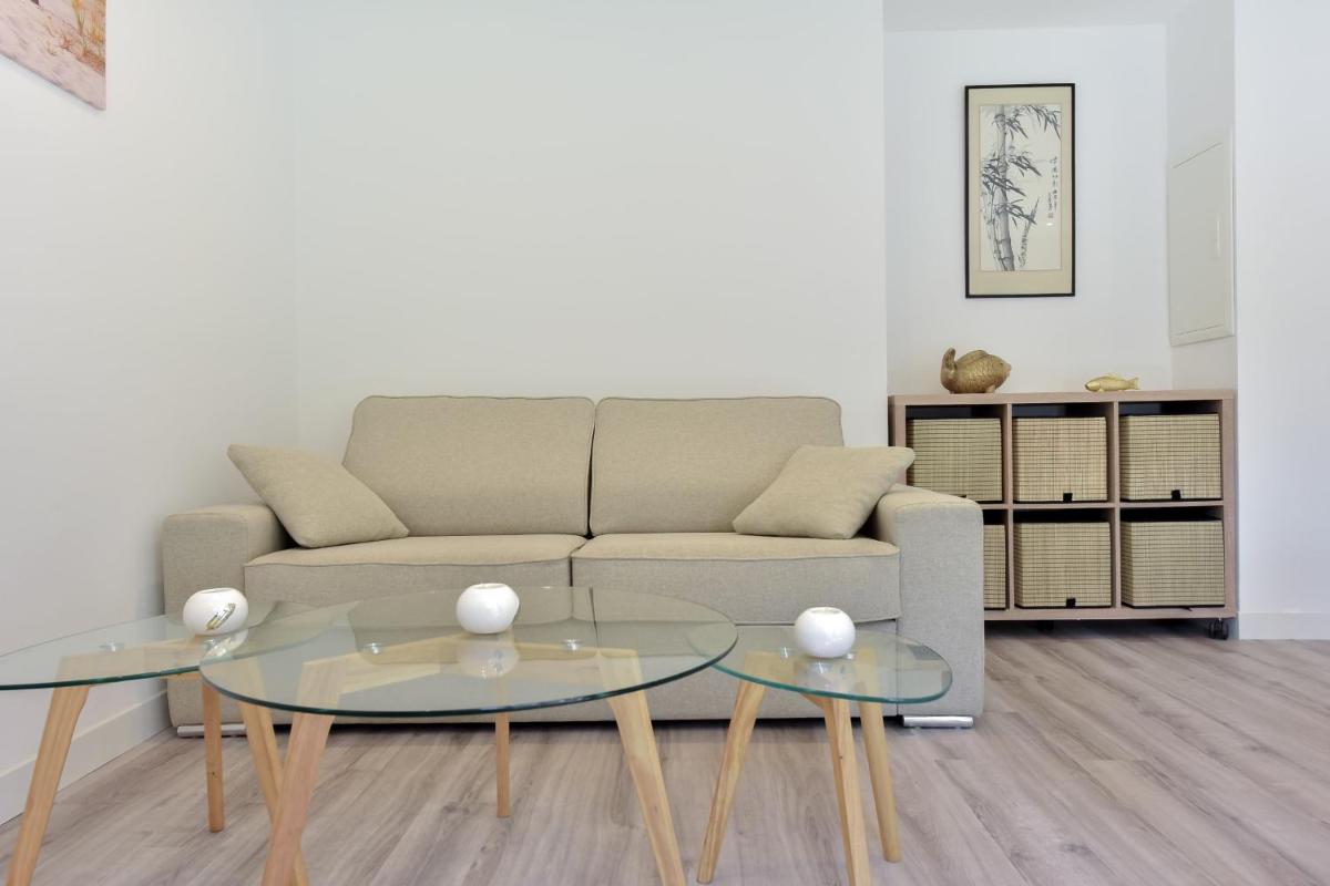 Image 1 of Charming 2-Room Apartment in the City Center
