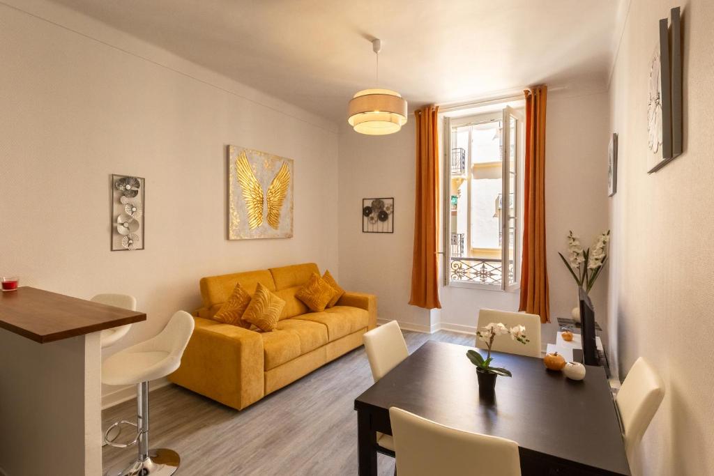 Image of Elegant 2 rooms in the heart of Cannes