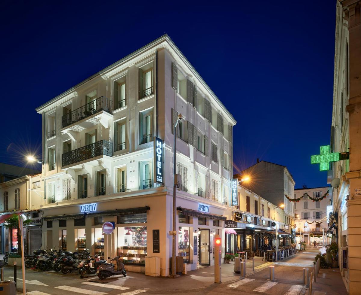 Image 5 of Hotel des Congrès et Festivals