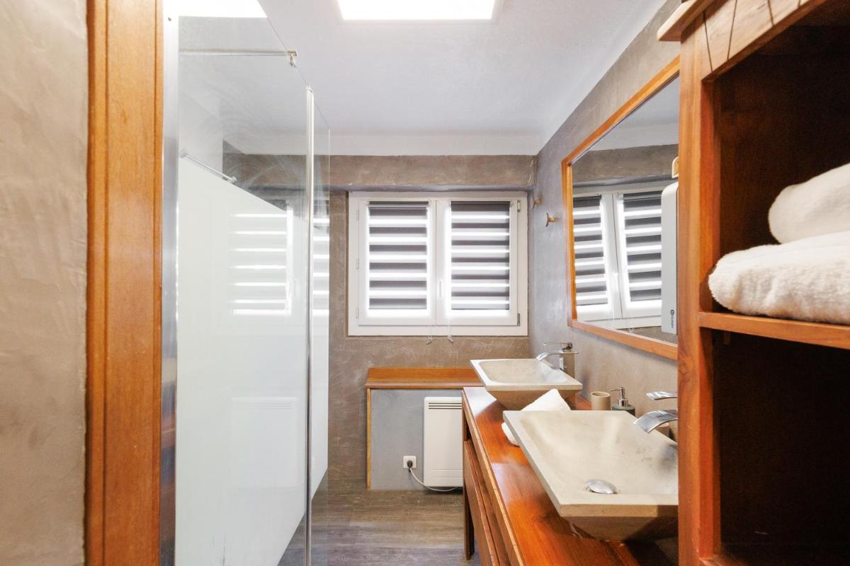 Image 2 of Immogroom – 2 Br – Bright – Wifi – Terrace – AC
