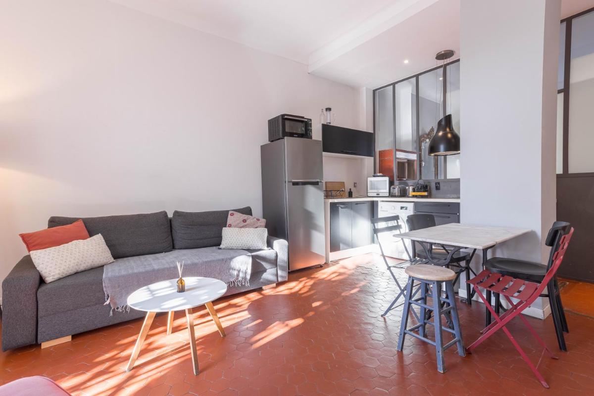 Image 3 of L’Atelier – Jardin, 8mn Palais&Plage, spacieux