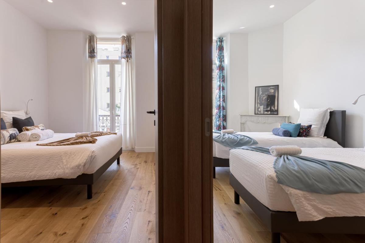 Image 6 of L’Elégance Rue d’Antibes – Palais & Plages – 200 m Croisette – Parking privé – Clim – Wifi