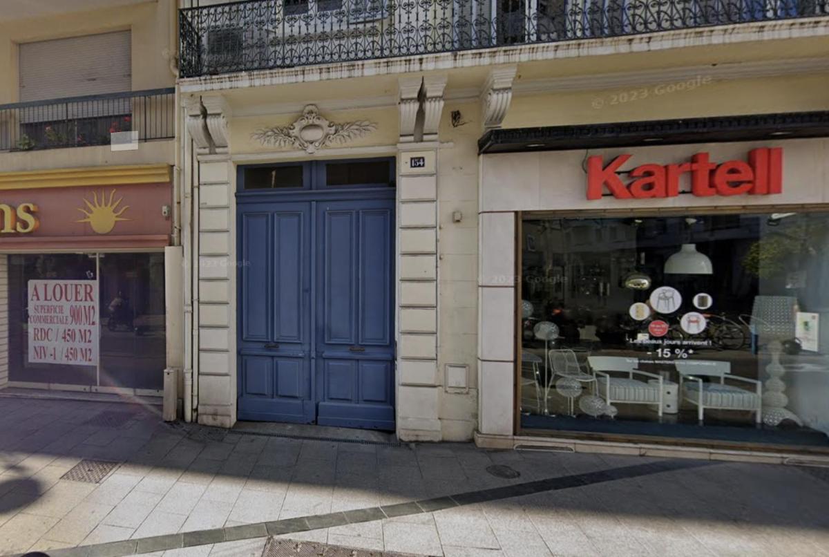 Image 5 of L’Elégance Rue d’Antibes – Palais & Plages – 200 m Croisette – Parking privé – Clim – Wifi