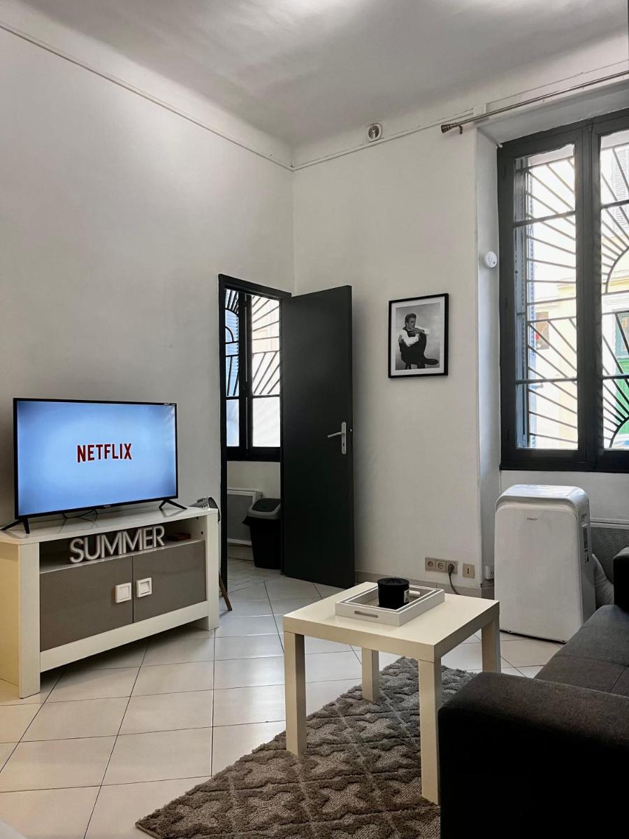 Image 5 of Le Palmier – Sublime Studio Festival Cannes – Proche Centre – Climatisation