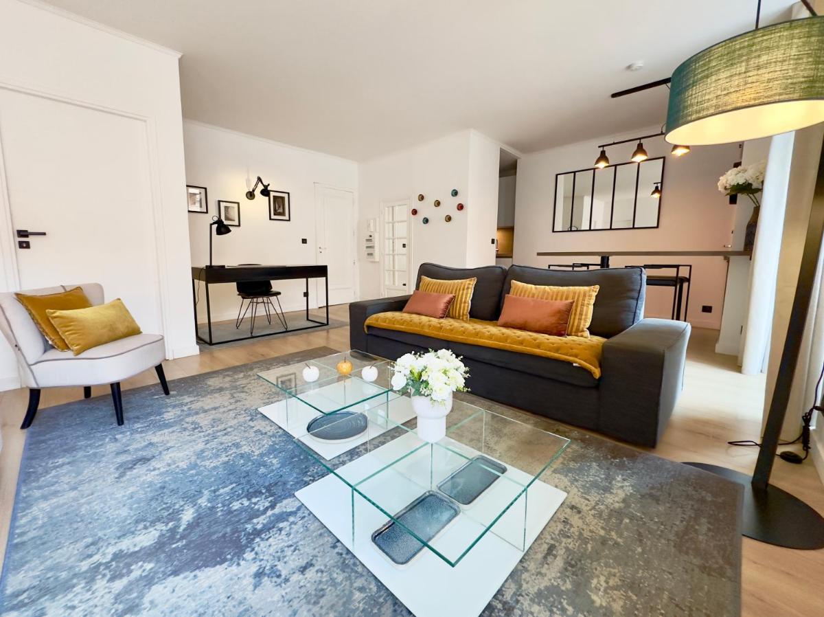 Image 2 of Luxueux 3 pièces 80m2 – 2CH – 2 SDB – 1mn Beach Croisette