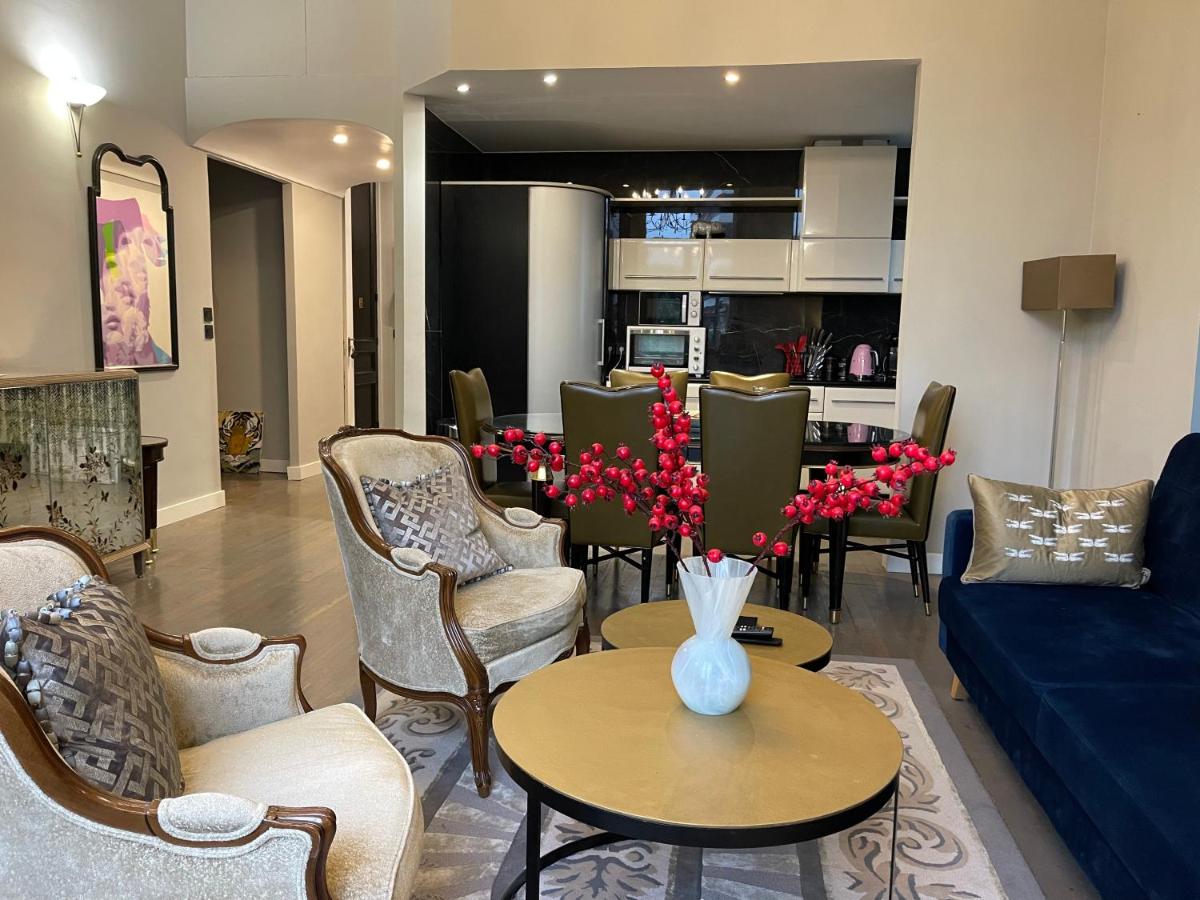 Image 3 of Luxury 2-floor Flat minutes walk to Croisette and City Center