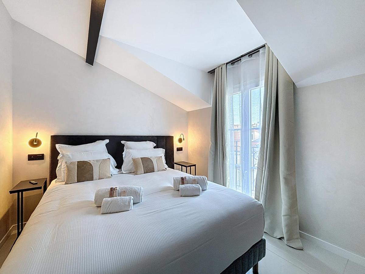 Image 2 of Luxury Apartment – Central Cannes, near Beach & Palais – LRACANNES
