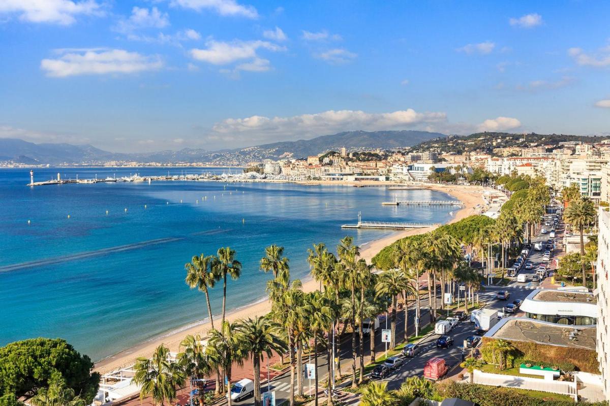 Image 5 of Nice 1 bedroom, sea view, 10 min from Cannes Center & Palais des Festivals