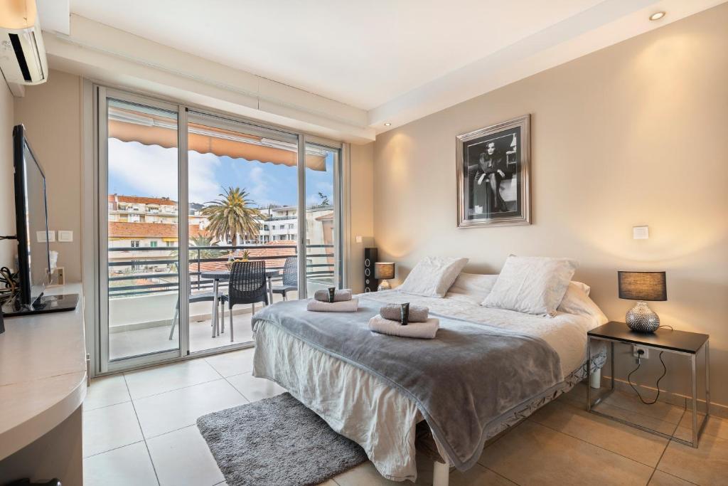 Image of Palais Rouaze Cannes
