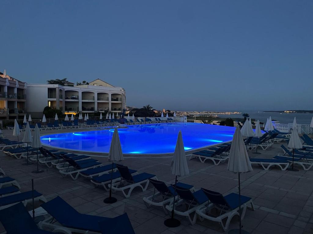 Image of Résidence de charme avec piscine à débordement