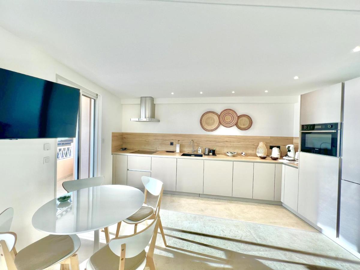 Image 3 of Shelly luxury sea view by Welcome to Cannes