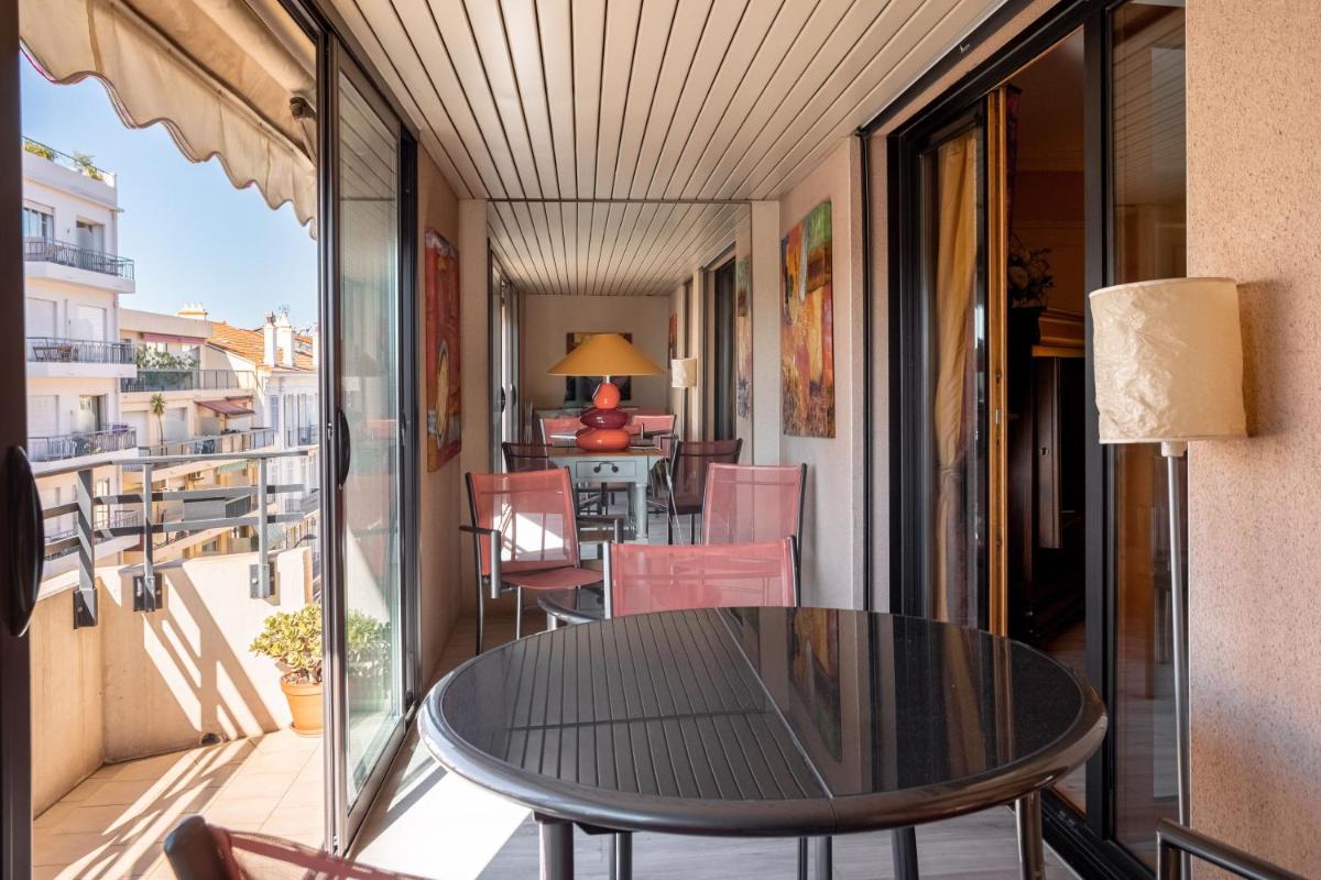 Image 3 of Situation Exceptionnelle Rue D antibes Centre Cannes! by Halldis