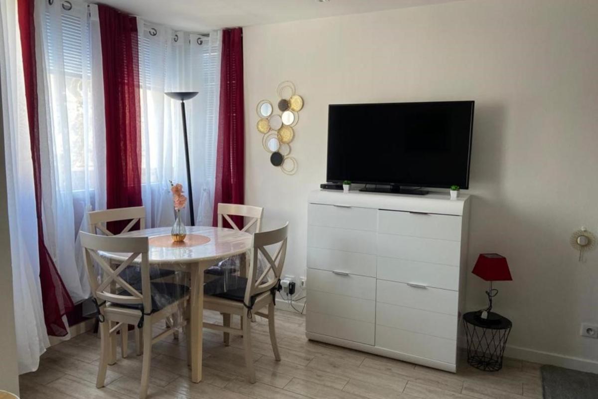Image 6 of Studio At 200m From Beach Residence With Pool