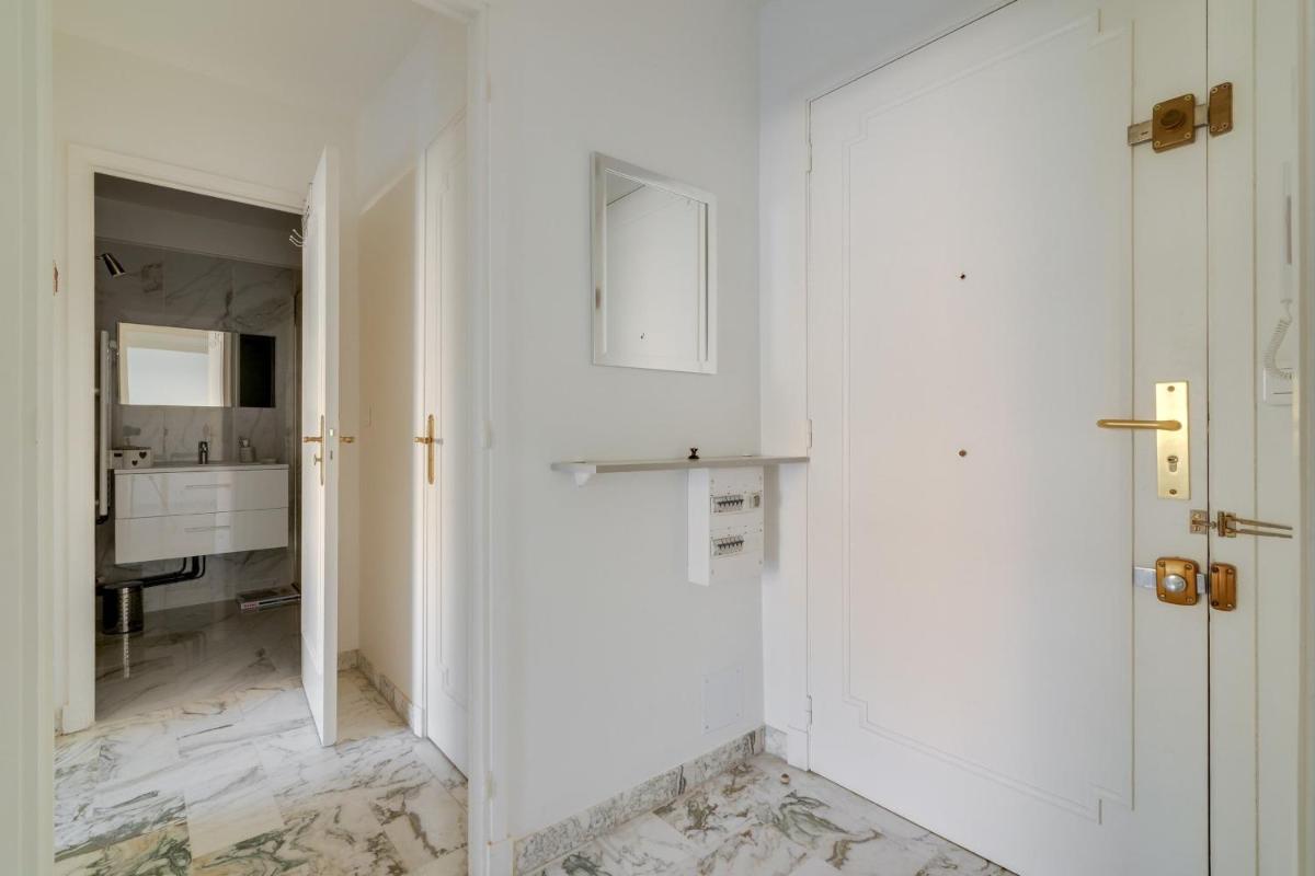 Image 2 of Superb 1 bedroom appartement – close to Croisette