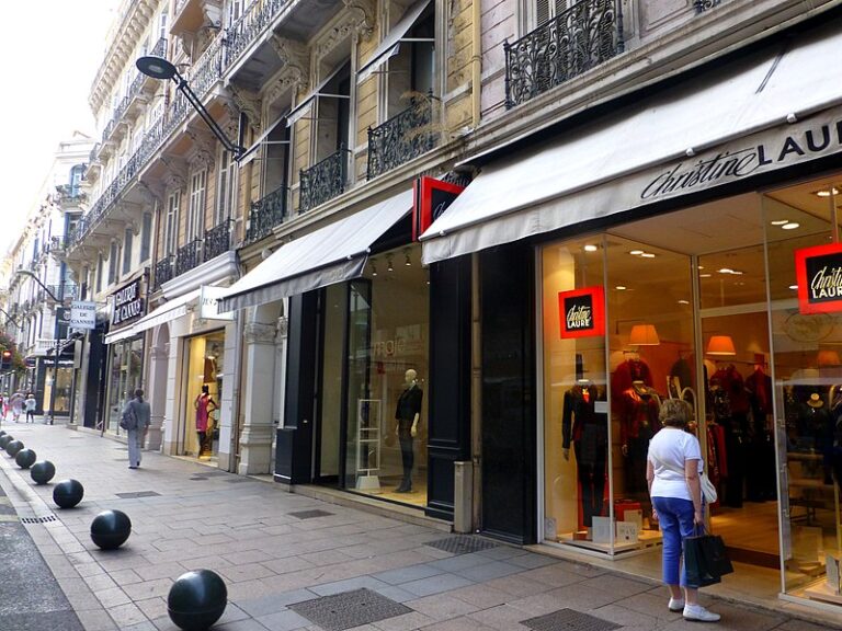 Rue d’Antibes